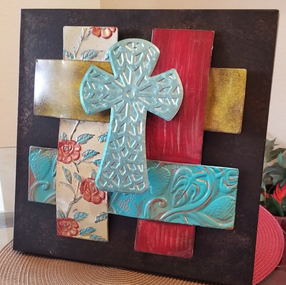 TEXTURED 3D METAL CROSS WALL ART DECOR - Picture 7 of 11